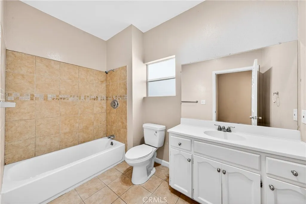 2256 W 28th Street, Los Angeles, California 90018 home-pic-30